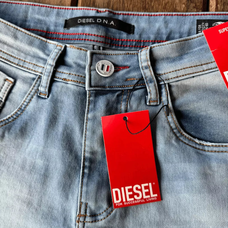 Calça Jeans Premium - Diesel - Azul Claro Escovado